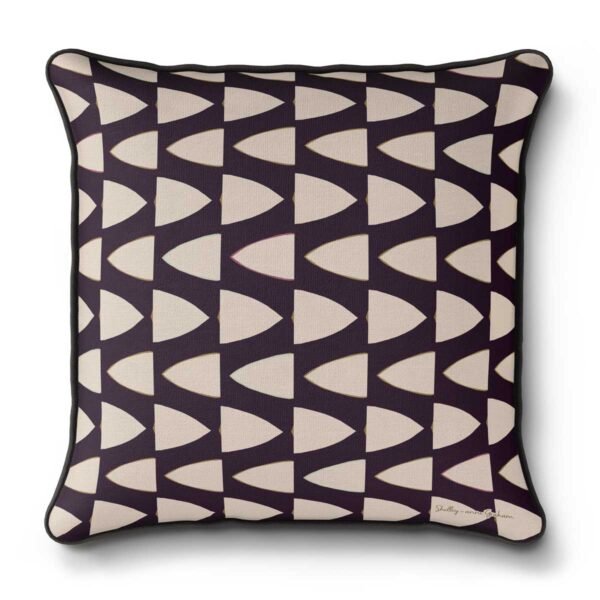 black and white -geometric-pattern-cushion